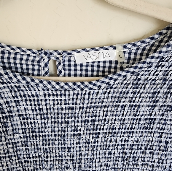 Vasna Dress L - Picture 3 of 3